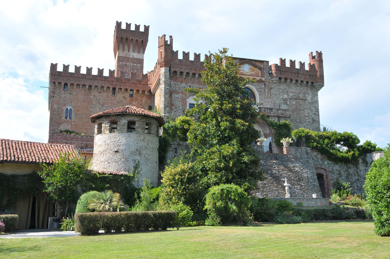 Castello di Castellar ( Saluzzo - CN )